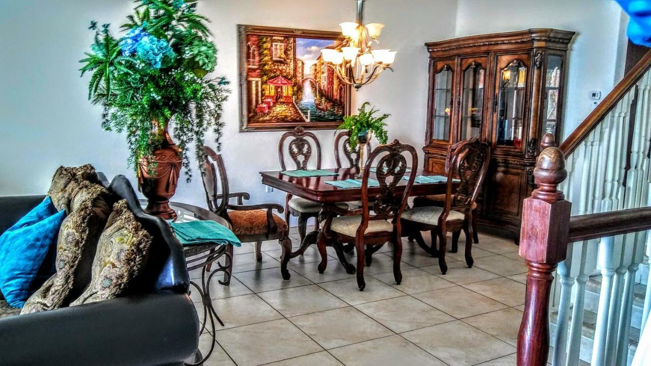 Mediterranean Three Story Beach Townhouse St. Pete Beach Exterior photo