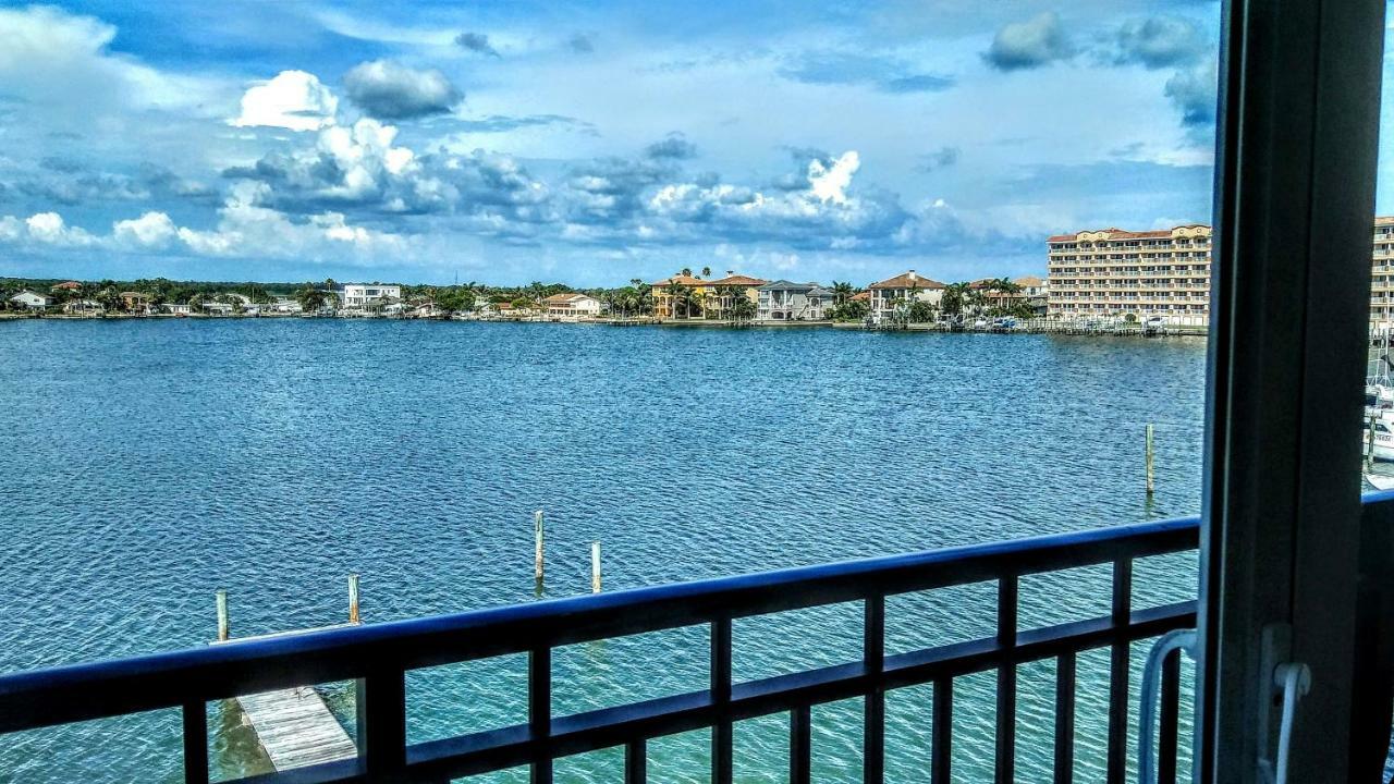 Mediterranean Three Story Beach Townhouse St. Pete Beach Exterior photo